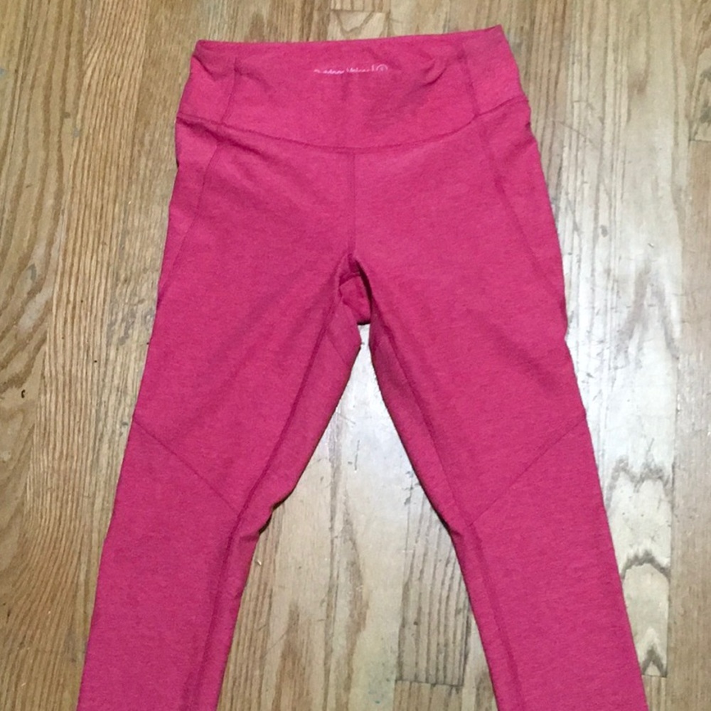 Outdoor voices pink leggings